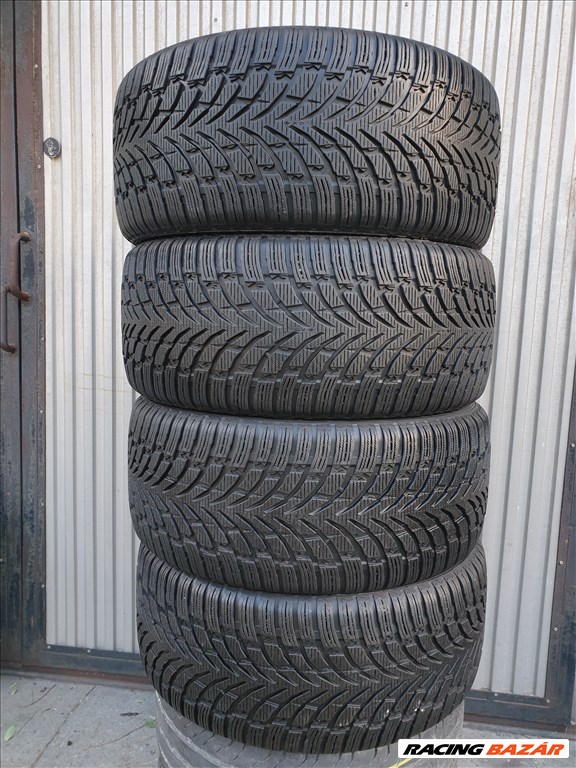  285/40 21 Nokian WR SUV4 1. kép