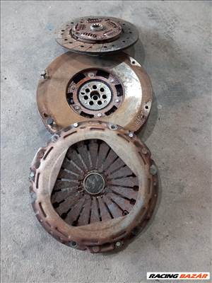 Iveco DAILY 12- 2.3 Kuplung kuplungtárcsa szerkezet lendkerék 6450 504382924 504386357