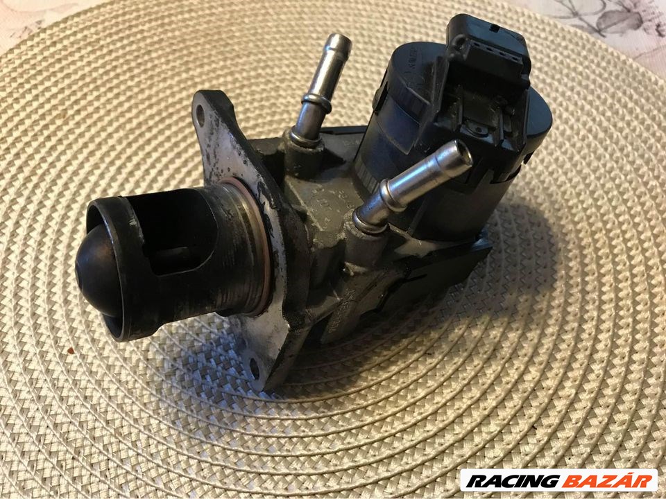 BMW 525 F10/F11 Bmw gyári EGR szelep N47D20 motorkód 2. kép