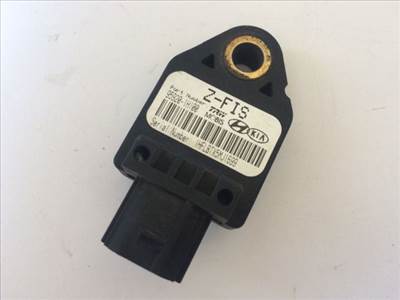 KIA CEED Bal első Ütközés Érzékelő (Homlokfalon)