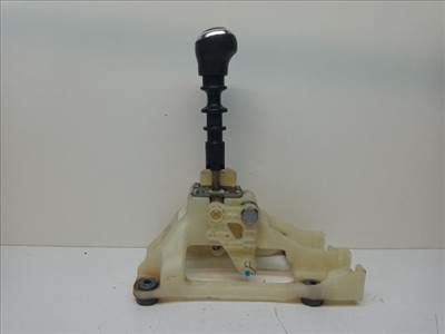 KIA CEED Váltó Kulissza