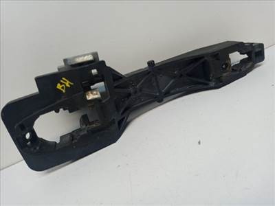 KIA CEED Bal hátsó Kilincs Hátulja