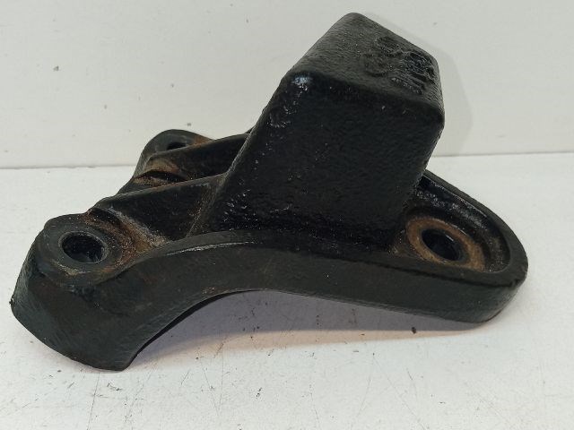 HYUNDAI i40 Motor Tartó Bak (Fém) 4. kép