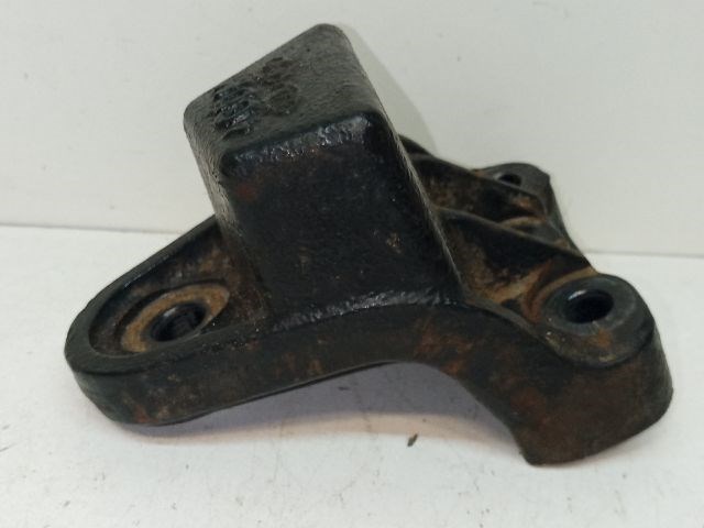 HYUNDAI i40 Motor Tartó Bak (Fém) 5. kép