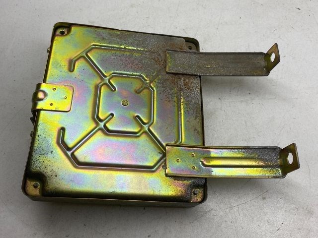 SUZUKI SWIFT II Ferdehátú (EA, MA) Motorvezérlő 2. kép