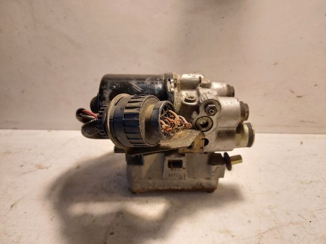 BMW 3 (E36) ABS Kocka 4. kép