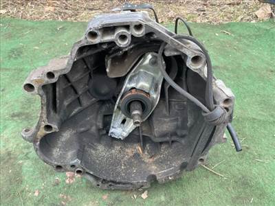 AUDI 100 (4A, C4) Váltó (Mechanikus)