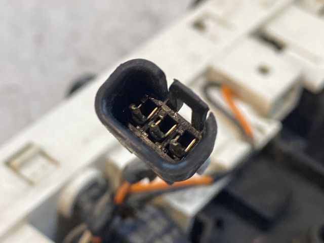 DAEWOO FSO Fűtéskapcsoló (Nem klímás) 6. kép