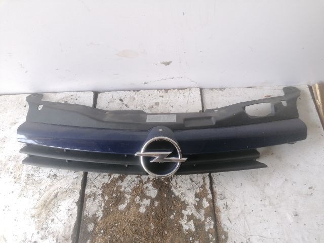 OPEL ASTRA H Hűtőrács 1. kép