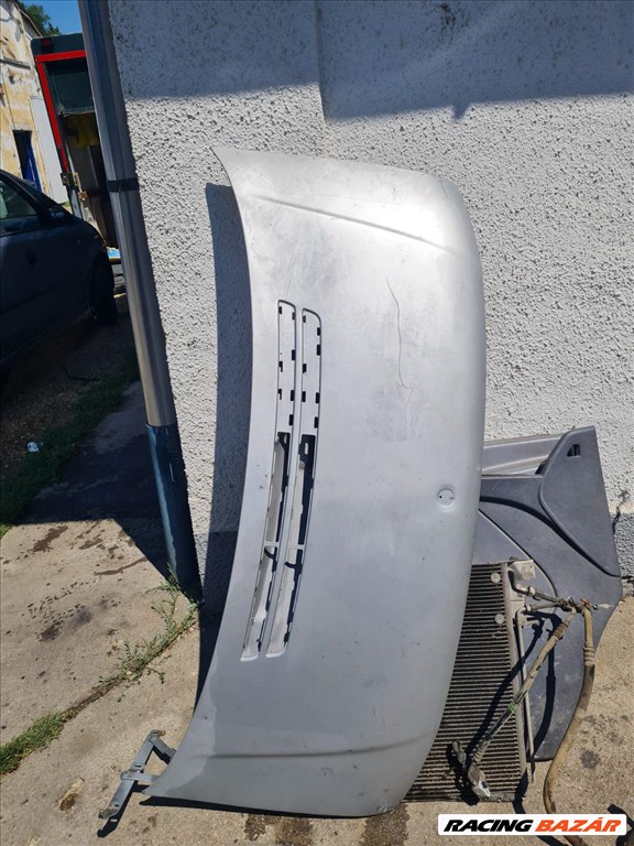 Mercedes Vito 638 ezüst motorháztető  1. kép