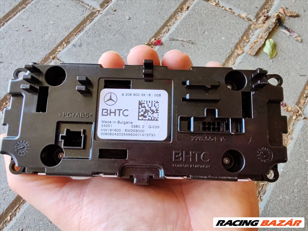 R0302 69 A2069003916 Mercedes W206 C Class Klíma vezérlő Új 2. kép