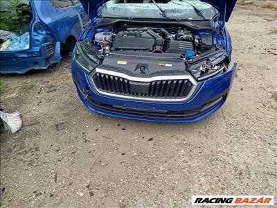 Skoda Octavia IV bontott alkatrészei