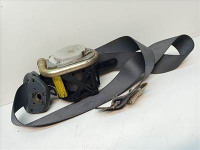 TOYOTA HILUX Jobb első Biztonsági Öv