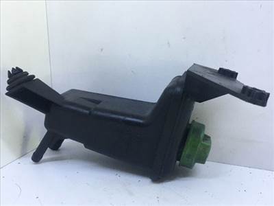 VW PASSAT (3B3) Szervóolaj Tartály