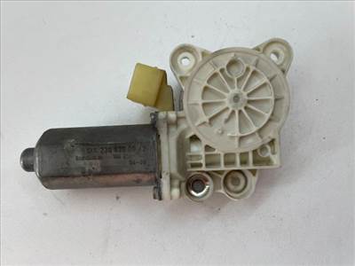MERCEDES-BENZ VANEO (414) Jobb első Ablakemelő Motor