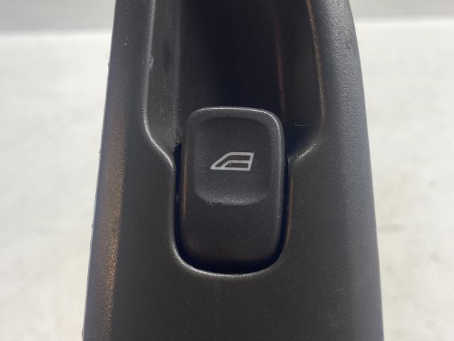 VOLVO S60 Jobb hátsó Ablakemelő Kapcsoló 6. kép