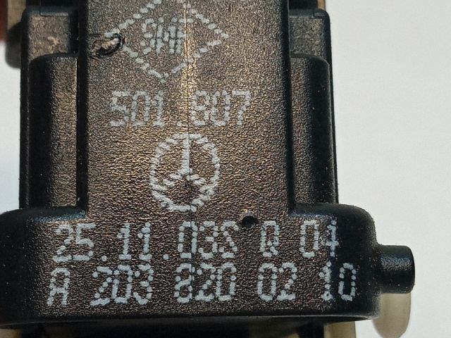 MERCEDES-BENZ CLK (C209) Jobb első Ablakemelő Kapcsoló 3. kép