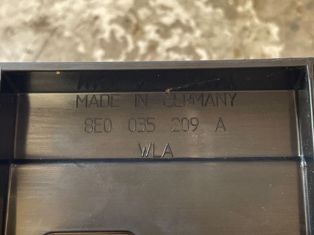 AUDI A4 (8E2, B6) Navigáció Elektronika 3. kép