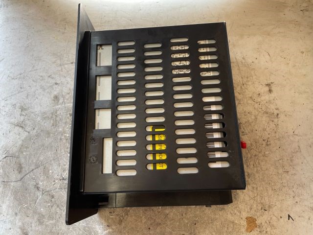 AUDI A4 (8E2, B6) Navigáció Elektronika 6. kép