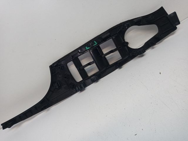 HYUNDAI i40 Bal első Ablakemelő Kapcsoló Keret 2. kép