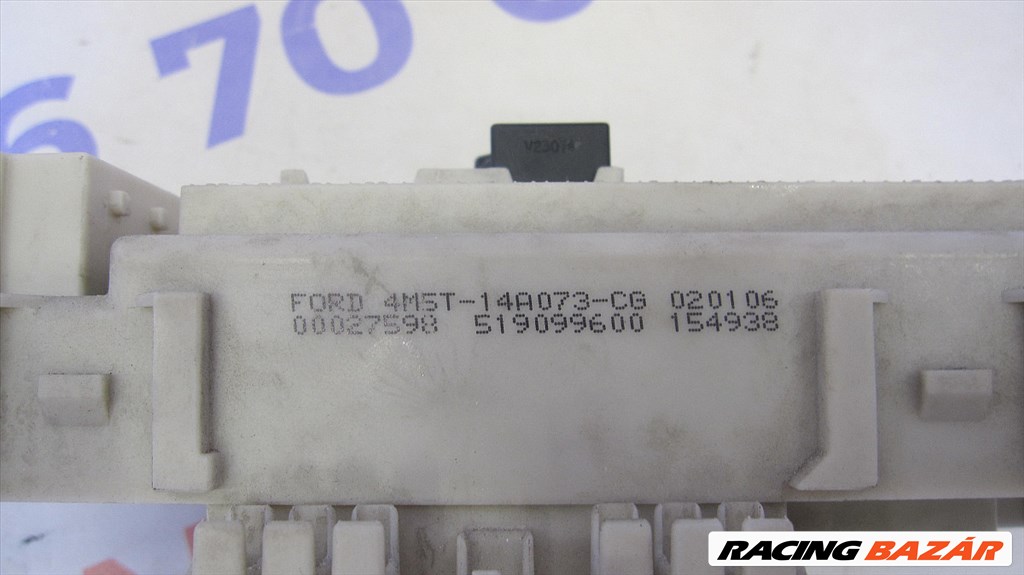 Ford Focus II MK2 2 Eladó gyári, bontott biztosíték tábla Gem, modul 2. kép