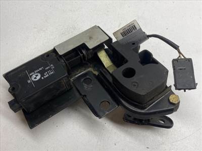 BMW 5 (E39) Csomagtérajtó Zárszerkezet