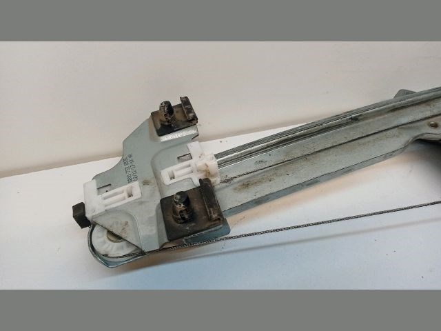 DACIA DUSTER Bal hátsó Ablakemelő Motor 4. kép