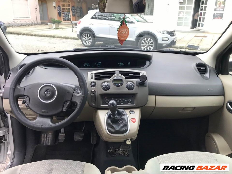 Eladó Renault Scénic II 1.5dci 2008 2. kép