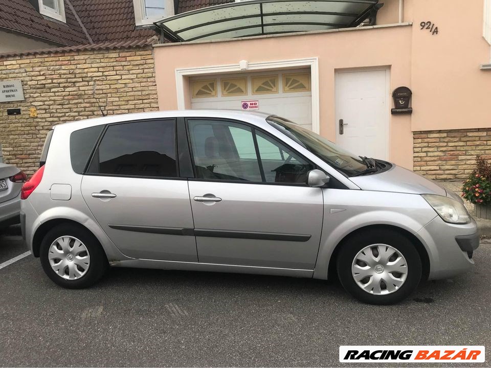 Eladó Renault Scénic II 1.5dci 2008 3. kép