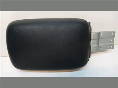 SUBARU FORESTER Könyöklő