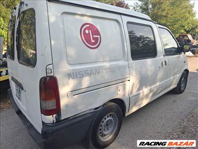 Nissan Vanette II hátsó lámpa 