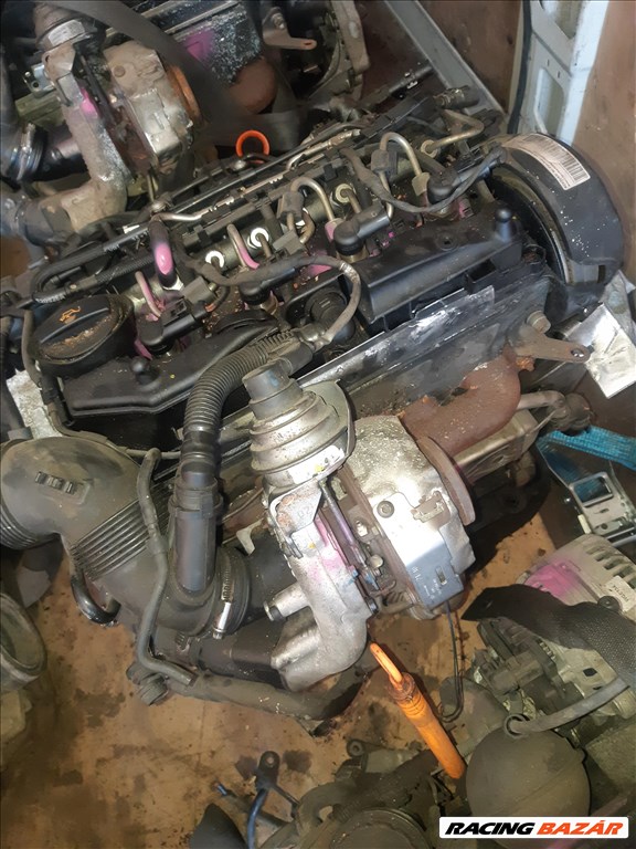 Volkswagen Caddy III 1.6 TDI motor  5. kép