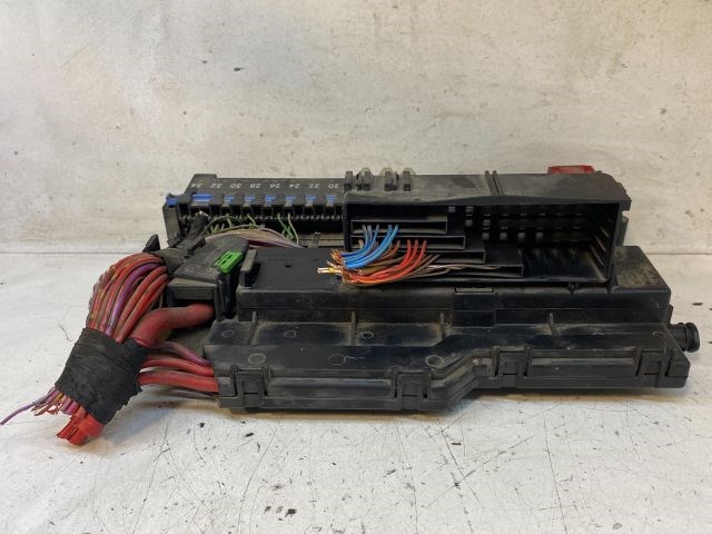 BMW 3 E46 Biztosítéktábla Doboz 3. kép