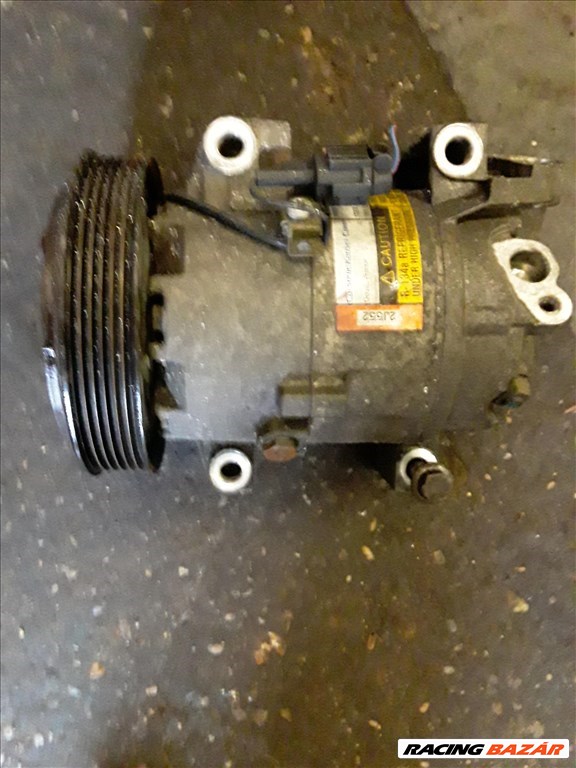 Nissan Almera N16 klímakompresszor  1. kép