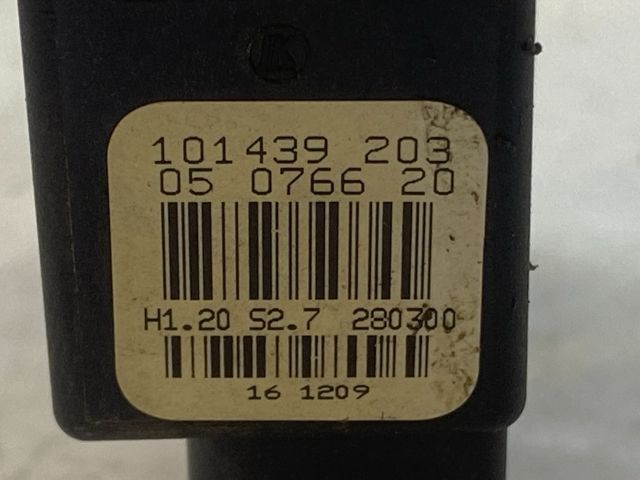 VW GOLF IV Bal hátsó Ablakemelő Motor 4. kép