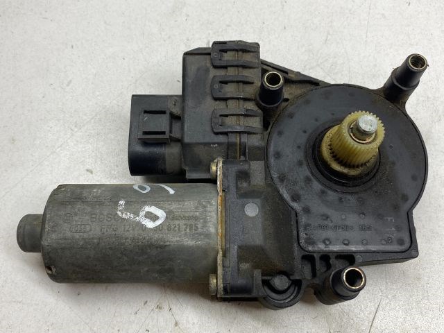AUDI A6 (4B, C5) Jobb hátsó Ablakemelő Motor 2. kép