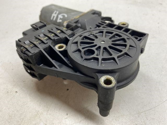 AUDI A6 (4B, C5) Jobb hátsó Ablakemelő Motor 6. kép