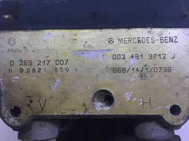 MERCEDES-BENZ E-CLASS (W210) ABS Kocka 5. kép