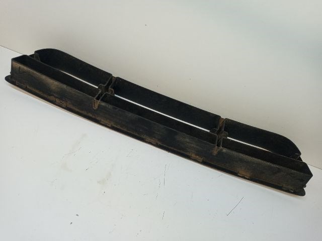 KIA CEED Első Lökhárító Alsó Középső Díszrács 5. kép