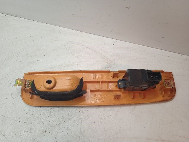 KIA MAGENTIS Jobb első Ablakemelő Kapcsoló 2. kép