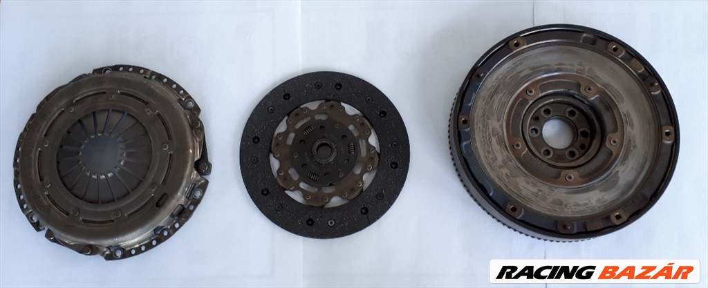 Ford C-Max Mk2 1.6 TDCi kuplung kinyomólap és kettős tömegű lendkerék, kuplung hidraulika cső  1. kép