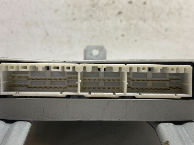 SUZUKI SWIFT II Ferdehátú (EA, MA) Motorvezérlő 4. kép