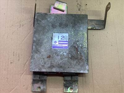 NISSAN MAXIMA QX (A32) Motorvezérlő