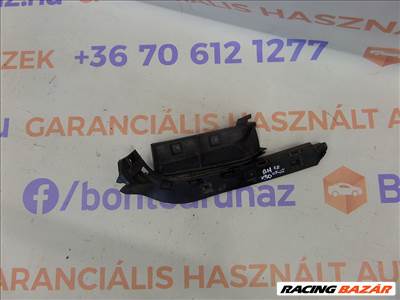Volvo V50 Eladó gyári, bontott bal hátsó lökhárító tartó