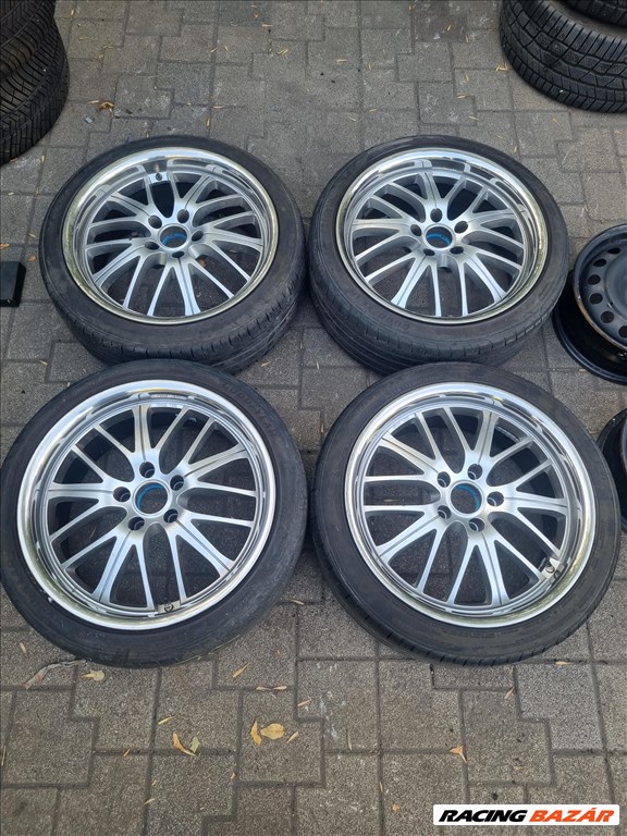  5x114.3 lyukosztású 18" újszerű Advanti alufelni, rajta 225/40 használt Goodyear nyári gumi 4db 1. kép