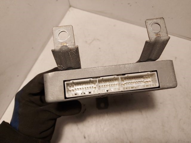 SUZUKI SWIFT II Ferdehátú (EA, MA) Motorvezérlő 3. kép