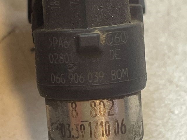 VW TOURAN Porlasztó (1 db) 4. kép
