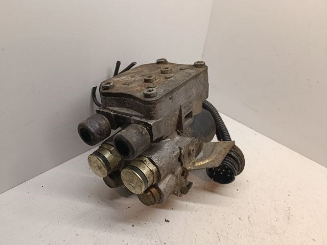 BMW 3 E36 ABS Kocka 4. kép