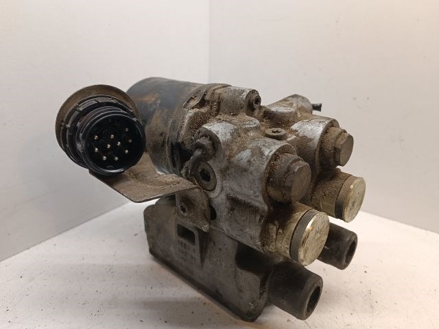 BMW 3 E36 ABS Kocka 5. kép