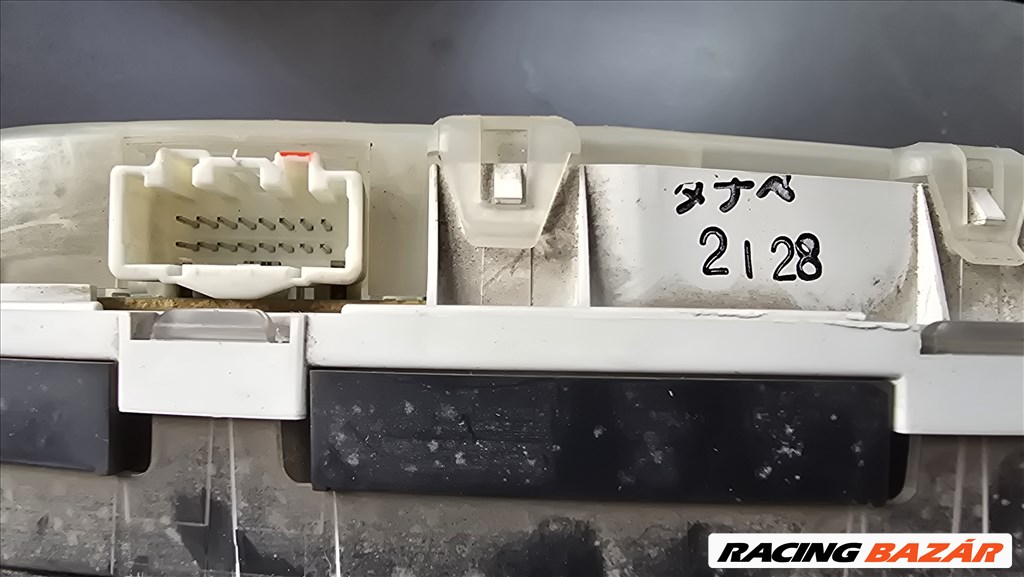 Mazda 6 (1st gen) 1.8 benzin kilométeróra 2. kép
